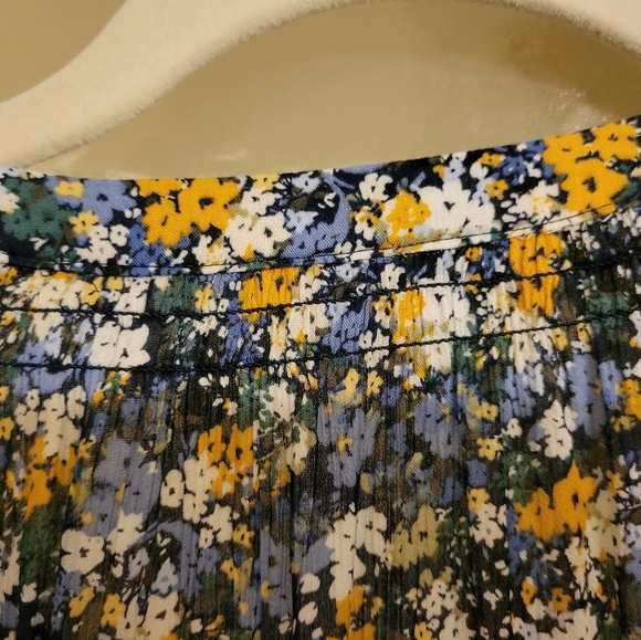 J.Jill Floral Button Front Blouse XL - Picture 8 of 8